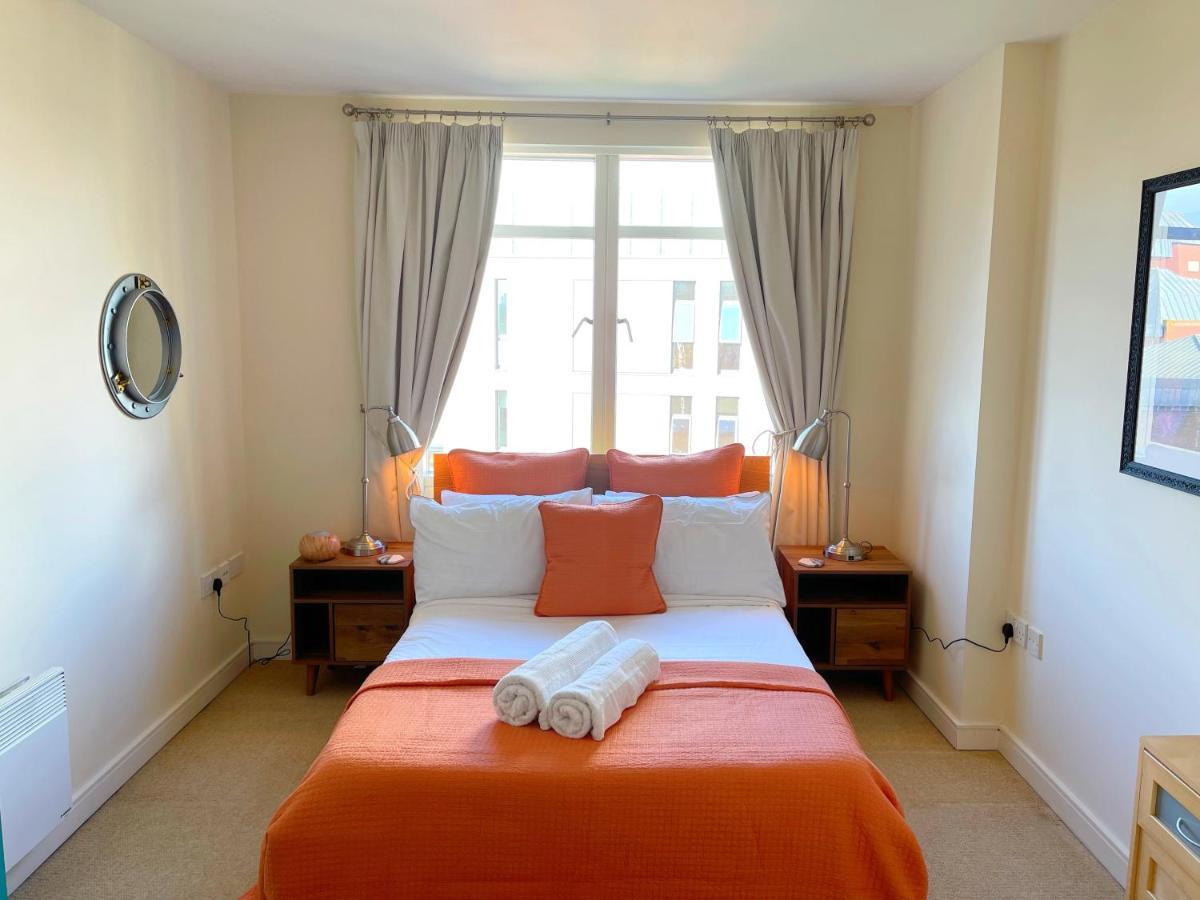 Luxury City Centre - Pool Table (adults Only) Apartment *